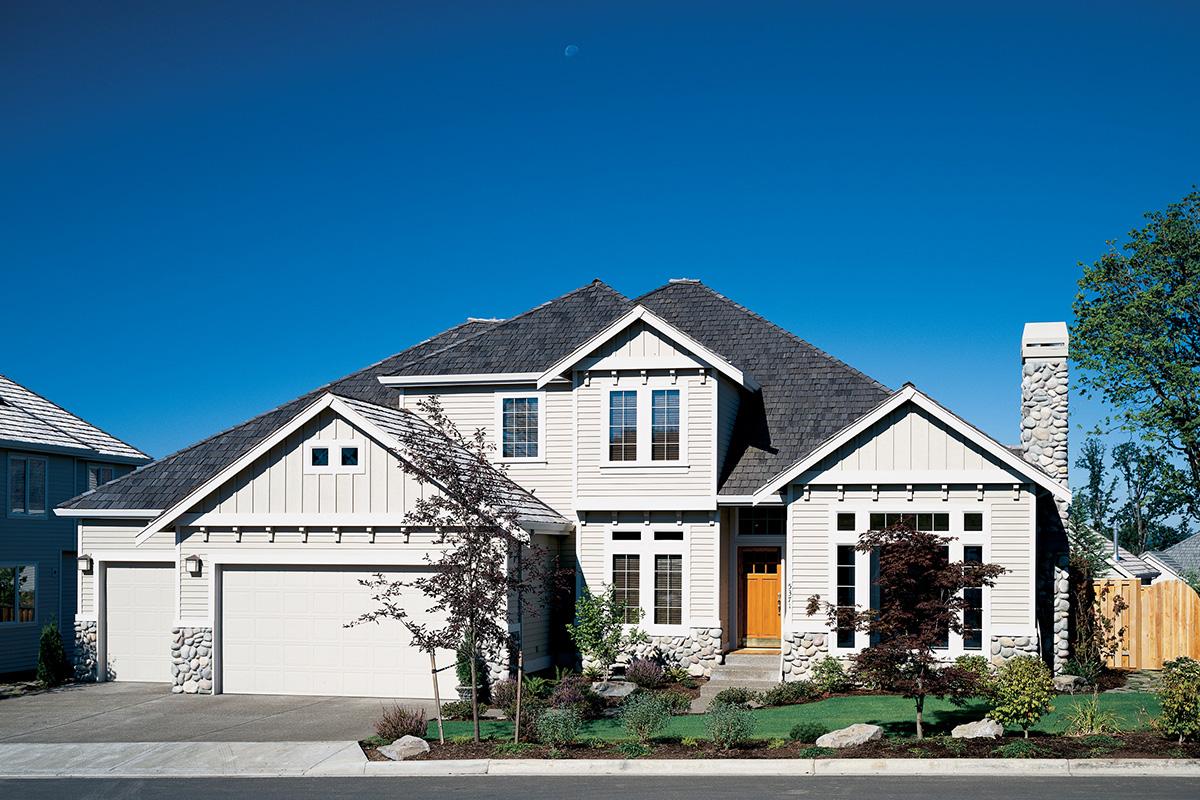 Craftsman Plan: 3,005 Square Feet, 4 Bedrooms, 2.5 Bathrooms - 009-00225