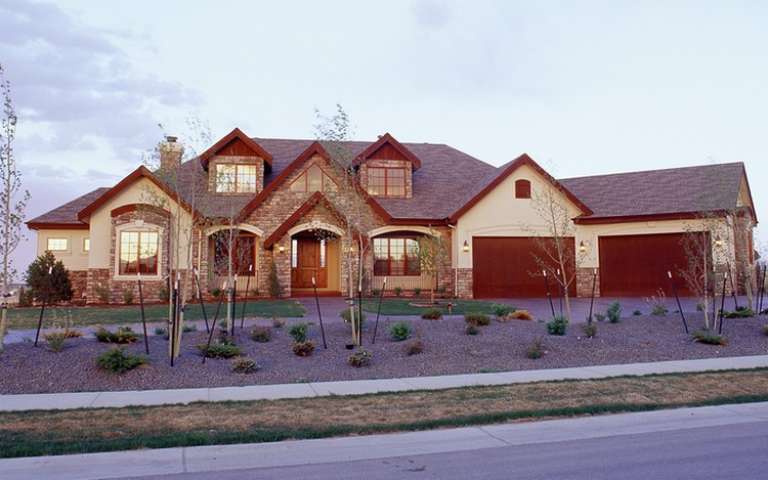 House Plan House Plan #14393 Front Photo