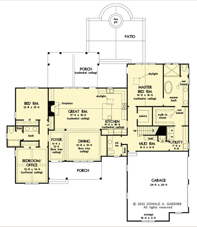 Modern Farmhouse Plan: 2,301 Square Feet, 3 Bedrooms, 2.5 Bathrooms ...